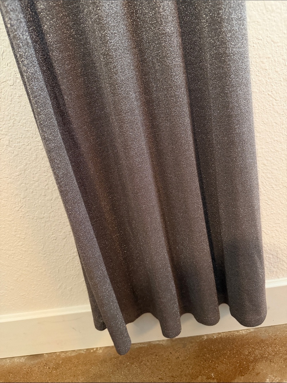 Delfi Collective Anastasia Metallic Twist Front Long Sleeve Maxi Dress - Picture 8 of 12